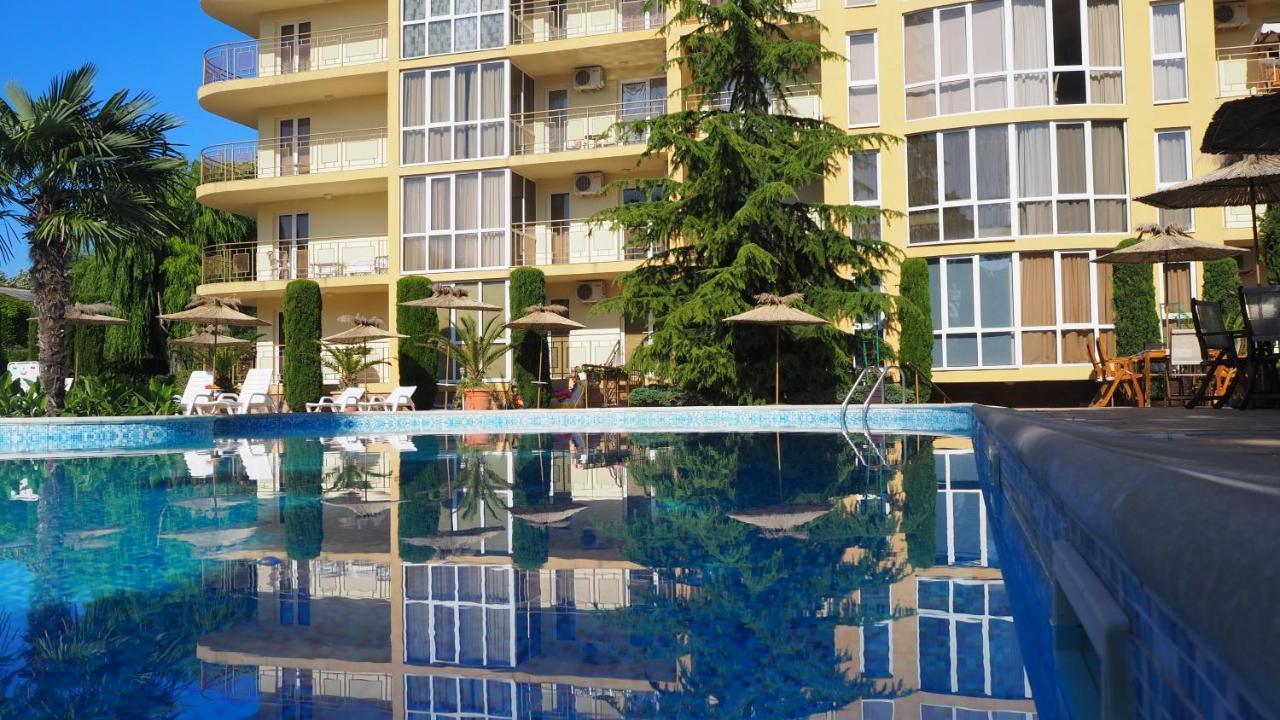 Joya Park Apartments Sables d'or Extérieur photo